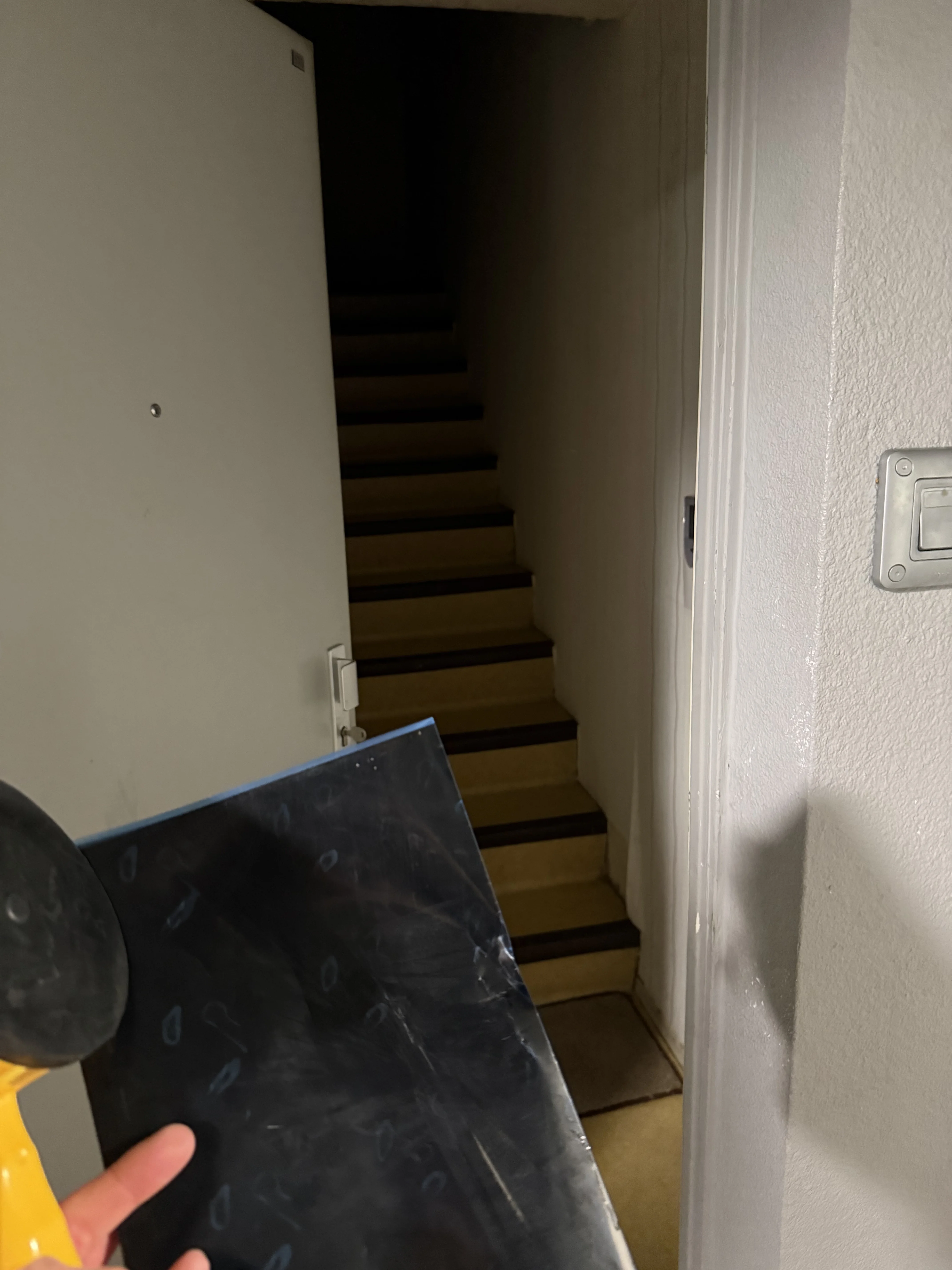 Ouverture de porte claquée à la radio à Villeneuve d'Ascq