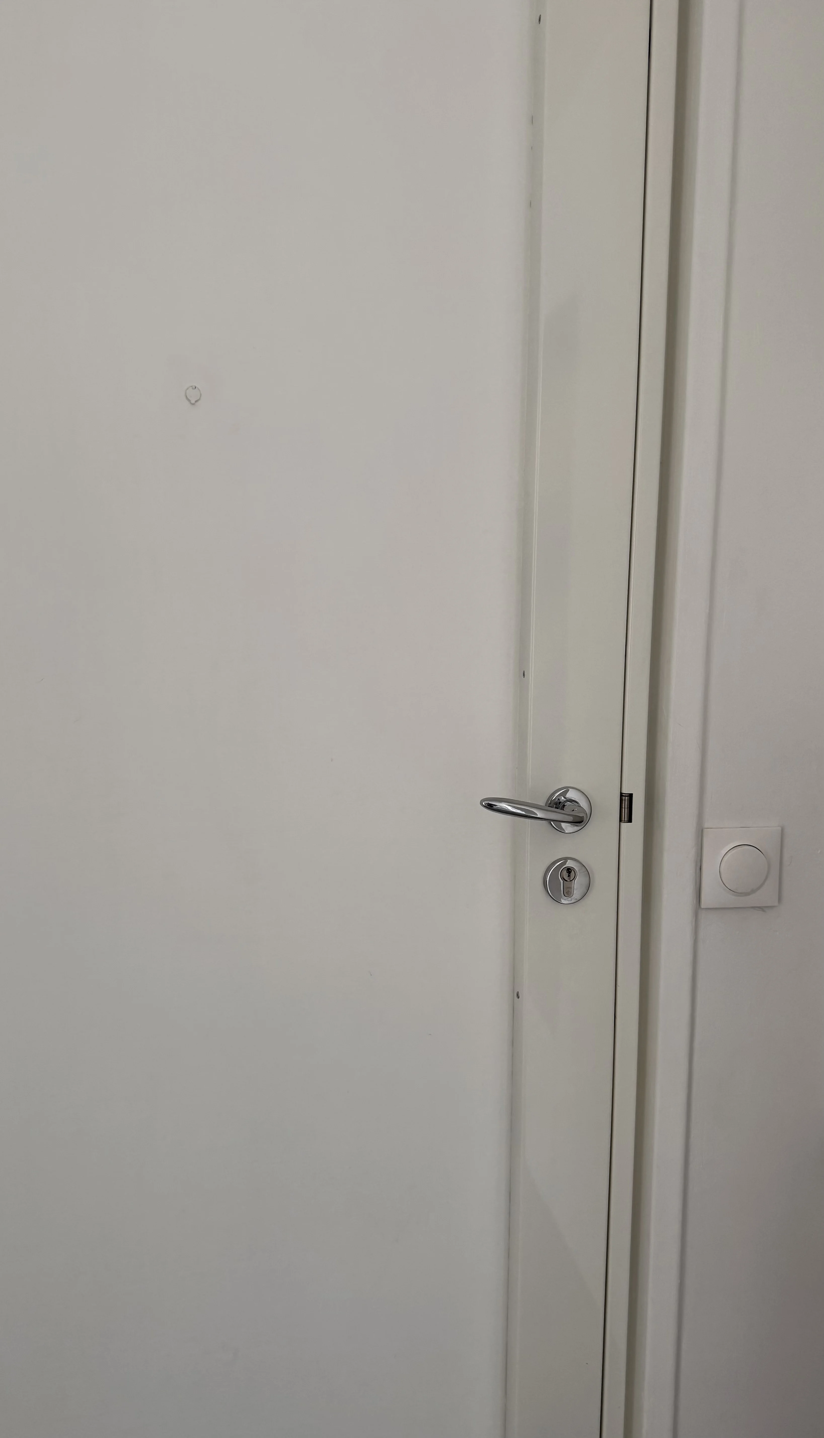 Pose serrure carénée Picard Ermetis A2P à Wasquehal — installation neuve